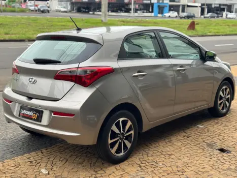 HYUNDAI HB 20 Hatch 1.0 12V 4P FLEX COMFORT 5 ANOS, Foto 14