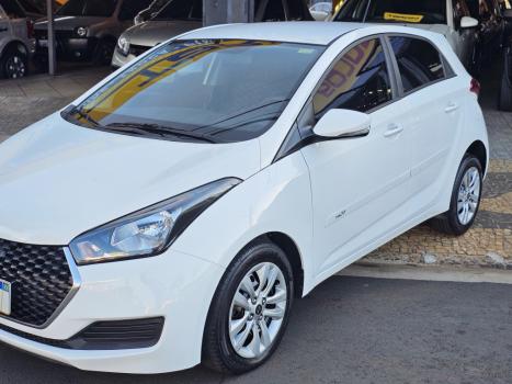 HYUNDAI HB 20 Hatch 1.6 16V 4P FLEX COMFORT PLUS AUTOM�TICO, Foto 3