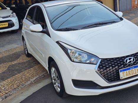 HYUNDAI HB 20 Hatch 1.6 16V 4P FLEX COMFORT PLUS AUTOM�TICO, Foto 4