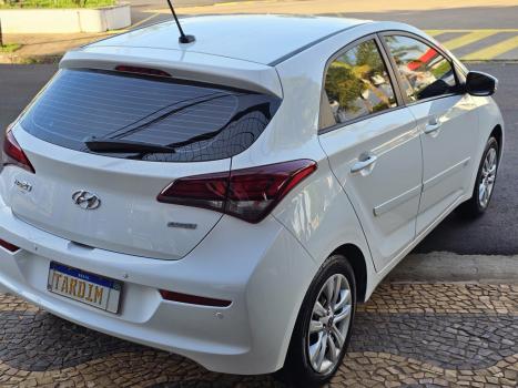 HYUNDAI HB 20 Hatch 1.6 16V 4P FLEX COMFORT PLUS AUTOM�TICO, Foto 7