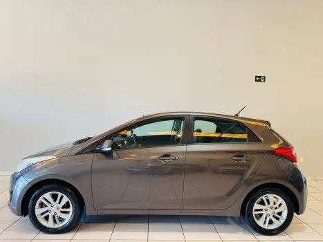 HYUNDAI HB 20 Hatch 1.6 16V 4P PREMIUM FLEX AUTOM�TICO, Foto 3