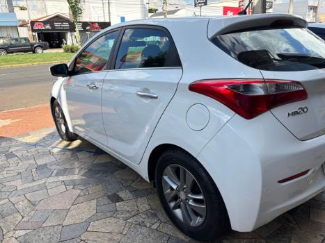 HYUNDAI HB 20 Hatch 1.6 16V 4P PREMIUM FLEX AUTOM�TICO, Foto 8