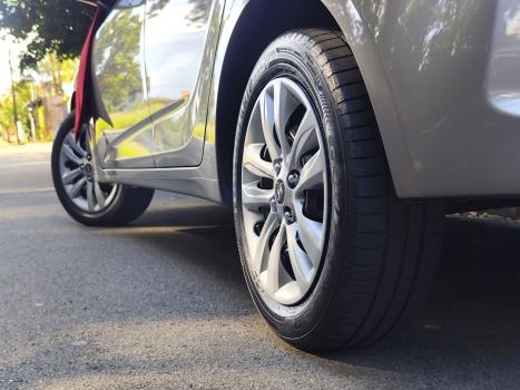 HYUNDAI HB 20 Hatch 1.6 16V 4P FLEX COMFORT PLUS AUTOM�TICO, Foto 5