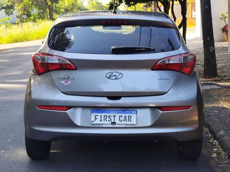 HYUNDAI HB 20 Hatch 1.6 16V 4P FLEX COMFORT PLUS AUTOM�TICO, Foto 7