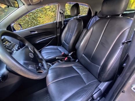 HYUNDAI HB 20 Hatch 1.6 16V 4P FLEX COMFORT PLUS AUTOM�TICO, Foto 10