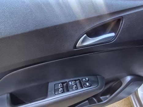 HYUNDAI HB 20 Hatch 1.6 16V 4P FLEX COMFORT PLUS AUTOM�TICO, Foto 14