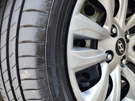 HYUNDAI HB 20 Hatch 1.6 16V 4P FLEX COMFORT PLUS AUTOM�TICO, Foto 20