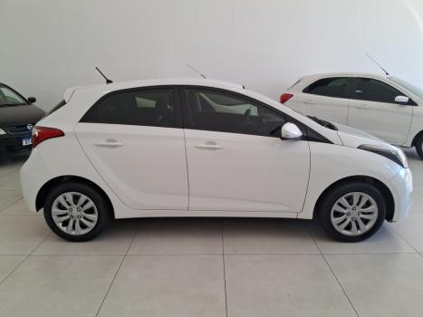 HYUNDAI HB 20 Hatch 1.6 16V 4P FLEX COMFORT PLUS, Foto 3