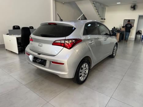 HYUNDAI HB 20 Hatch 1.0 12V 4P FLEX COMFORT PLUS, Foto 4