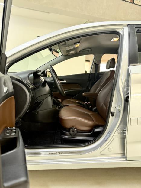 HYUNDAI HB 20 Hatch 1.6 16V 4P PREMIUM FLEX AUTOM�TICO, Foto 9