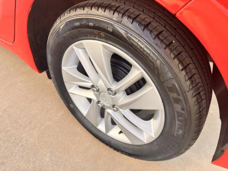 HYUNDAI HB 20 Hatch 1.6 16V 4P FLEX COMFORT PLUS, Foto 9