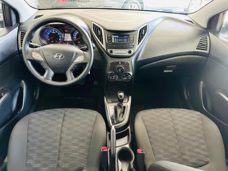 HYUNDAI HB 20 Hatch 1.6 16V 4P FLEX COMFORT PLUS AUTOM�TICO, Foto 9