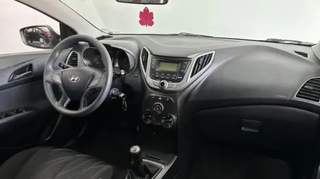 HYUNDAI HB 20 Hatch 1.0 12V 4P FLEX COMFORT, Foto 9