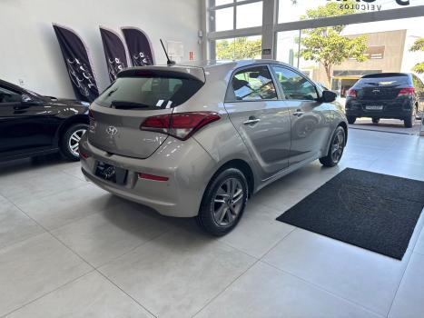 HYUNDAI HB 20 Hatch 1.6 16V 4P COMFORT FLEX COPA DO MUNDO, Foto 11