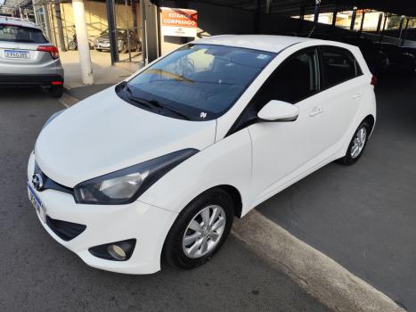 HYUNDAI HB 20 Hatch 1.6 16V 4P FLEX COMFORT STYLE AUTOM�TICO, Foto 2