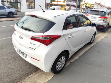 HYUNDAI HB 20 Hatch 1.6 16V 4P FLEX COMFORT STYLE AUTOM�TICO, Foto 5