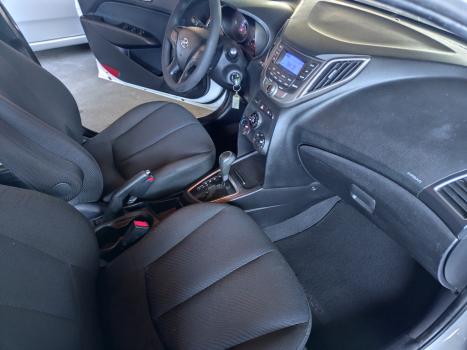 HYUNDAI HB 20 Hatch 1.6 16V 4P FLEX COMFORT STYLE AUTOM�TICO, Foto 17