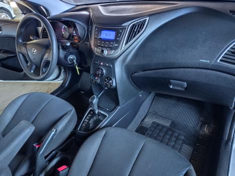 HYUNDAI HB 20 Hatch 1.6 16V 4P FLEX COMFORT PLUS AUTOM�TICO, Foto 14