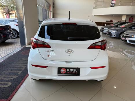 HYUNDAI HB 20 Hatch 1.0 12V 4P FLEX UNIQUE, Foto 3