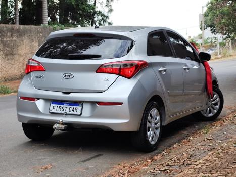 HYUNDAI HB 20 Hatch 1.6 16V 4P COMFORT STYLE FLEX, Foto 7