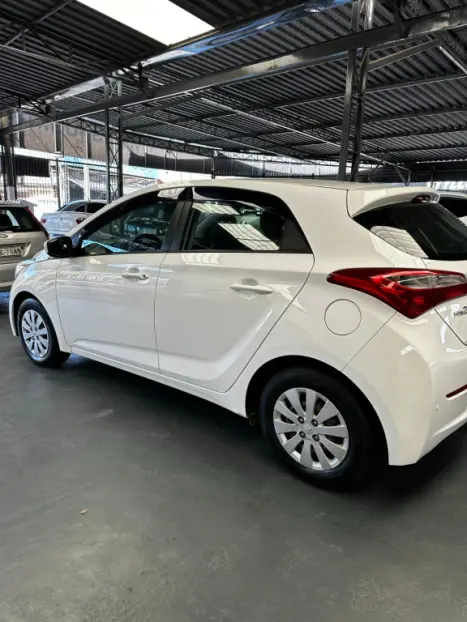 HYUNDAI HB 20 Hatch 1.6 16V 4P FLEX COMFORT, Foto 9