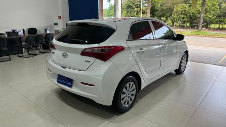 HYUNDAI HB 20 Hatch 1.0 12 V 4P FLEX COMFORT STYLE, Foto 4