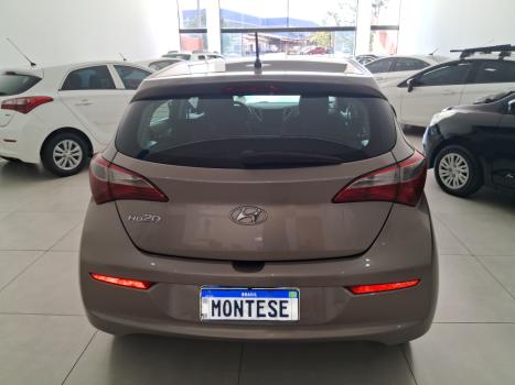 HYUNDAI HB 20 Hatch 1.0 12V 4P FLEX COMFORT PLUS, Foto 4