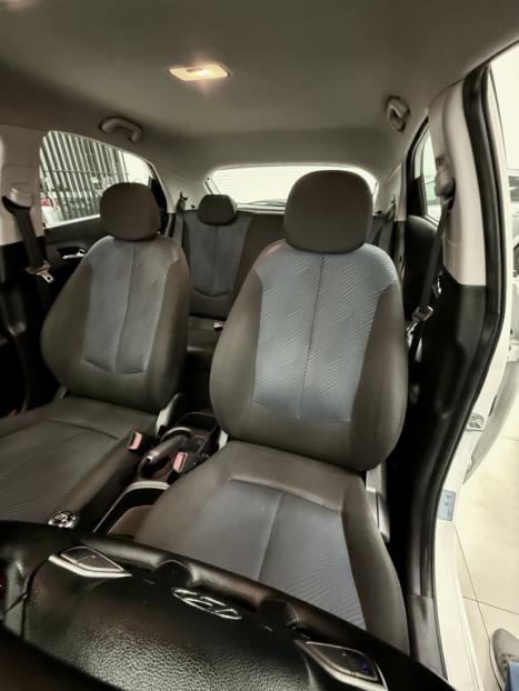 HYUNDAI HB 20 Hatch 1.6 16V 4P FLEX COMFORT PLUS, Foto 8