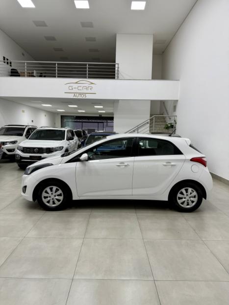 HYUNDAI HB 20 Hatch 1.6 16V 4P FLEX COMFORT PLUS, Foto 4
