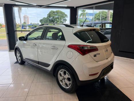 HYUNDAI HB 20 Hatch X 1.6 16V 4P PREMIUM FLEX AUTOM�TICO, Foto 4