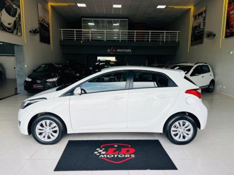HYUNDAI HB 20 Hatch 1.6 16V 4P FLEX COMFORT PLUS AUTOM�TICO, Foto 6