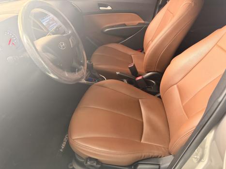 HYUNDAI HB 20 Hatch 1.6 16V 4P FLEX COMFORT PLUS AUTOM�TICO, Foto 8