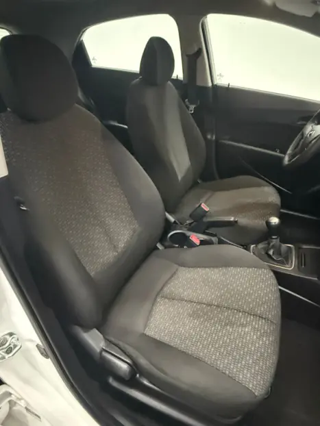 HYUNDAI HB 20 Hatch 1.0 12V 4P FLEX UNIQUE, Foto 6