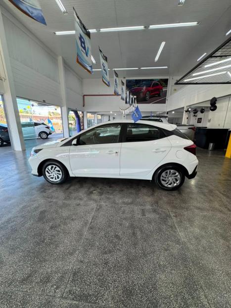 HYUNDAI HB 20 Hatch 1.0 12V 4P FLEX SENSE, Foto 2