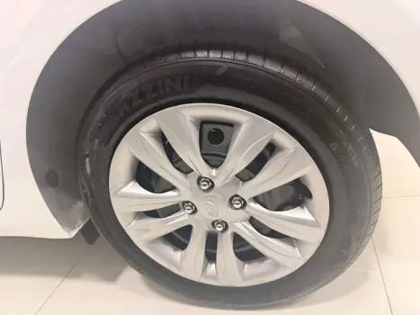 HYUNDAI HB 20 Hatch 1.6 16V 4P FLEX COMFORT PLUS, Foto 10