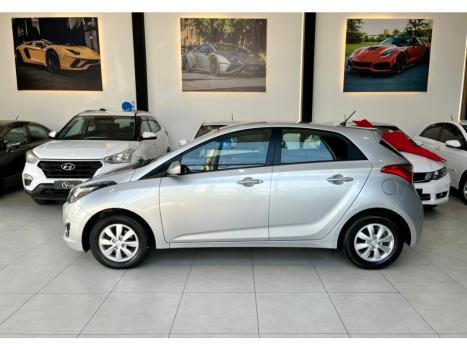 HYUNDAI HB 20 Hatch 1.6 16V 4P FLEX COMFORT STYLE AUTOM�TICO, Foto 4
