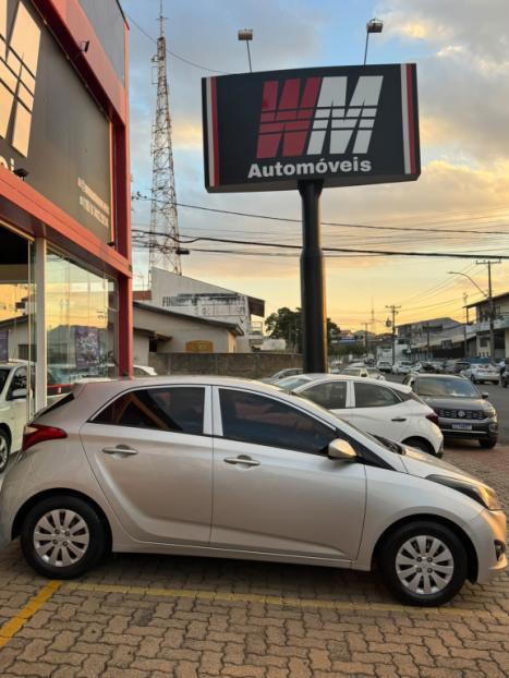 HYUNDAI HB 20 Hatch 1.6 16V 4P COMFORT FLEX AUTOM�TICO, Foto 10