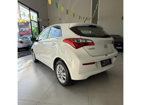 HYUNDAI HB 20 Hatch 1.6 16V 4P FLEX COMFORT PLUS AUTOM�TICO, Foto 6