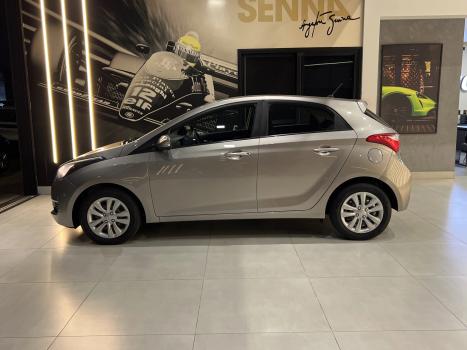 HYUNDAI HB 20 Hatch 1.6 16V 4P FLEX COMFORT PLUS AUTOM�TICO, Foto 1