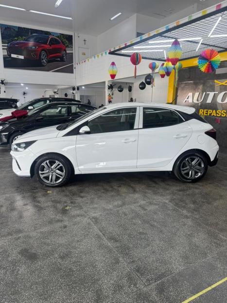 HYUNDAI HB 20 Hatch 1.6 16V 4P FLEX COMFORT PLUS AUTOM�TICO, Foto 2