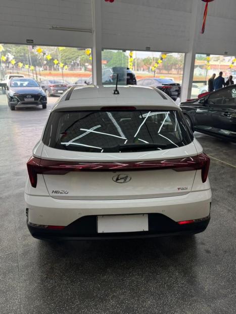 HYUNDAI HB 20 Hatch 1.6 16V 4P FLEX COMFORT PLUS AUTOM�TICO, Foto 6