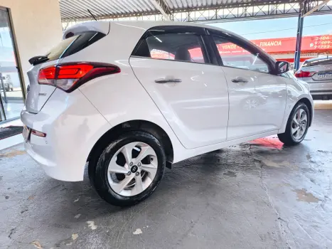 HYUNDAI HB 20 Hatch 1.6 16V 4P PREMIUM FLEX AUTOM�TICO, Foto 6