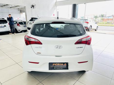 HYUNDAI HB 20 Hatch 1.6 16V 4P FLEX COMFORT PLUS, Foto 4