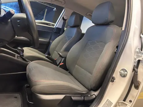 HYUNDAI HB 20 Hatch X 1.6 16V 4P EVOLUTION FLEX AUTOM�TICO, Foto 7