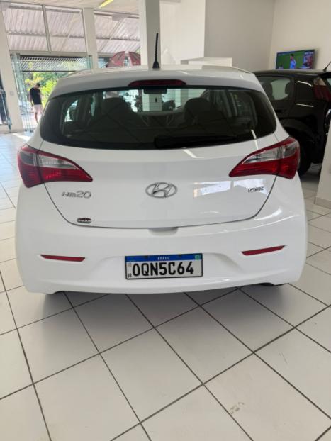HYUNDAI HB 20 Hatch 1.0 12V 4P FLEX COPA DO MUNDO FIFA QATAR, Foto 6