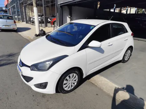HYUNDAI HB 20 Hatch 1.6 16V 4P FLEX COMFORT PLUS, Foto 2