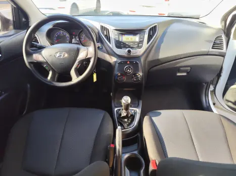 HYUNDAI HB 20 Hatch 1.6 16V 4P FLEX COMFORT PLUS, Foto 10