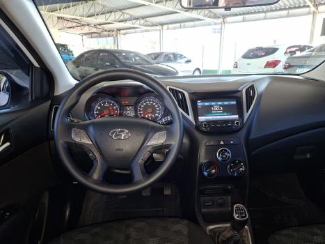 HYUNDAI HB 20 Hatch 1.6 16V 4P FLEX COMFORT PLUS, Foto 9