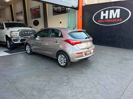 HYUNDAI HB 20 Hatch 1.6 16V 4P FLEX COMFORT PLUS, Foto 8