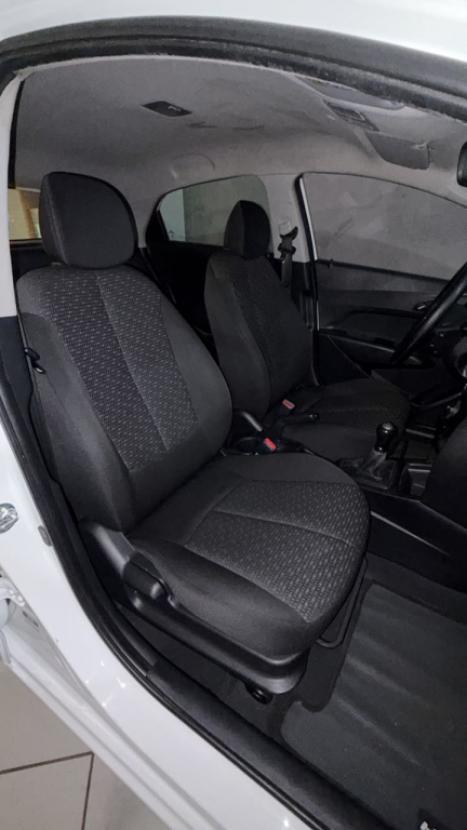 HYUNDAI HB 20 Hatch 1.0 12V 4P FLEX UNIQUE, Foto 4